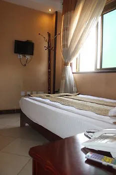 Sal'S Boutique Hotel Kampala 3*,