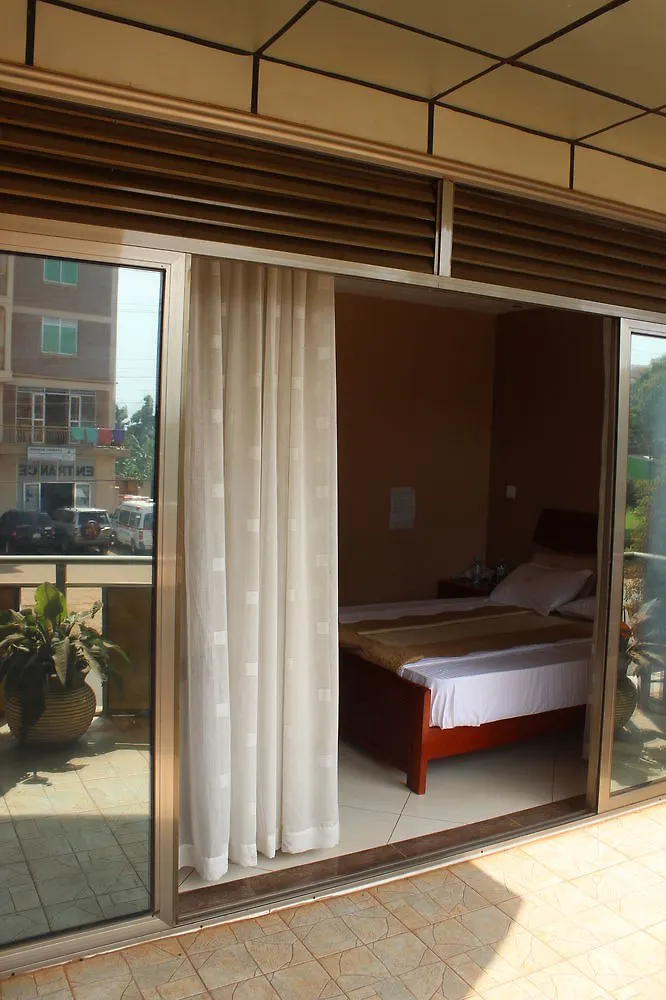 Sal'S Boutique Hotel Kampala 3*,
